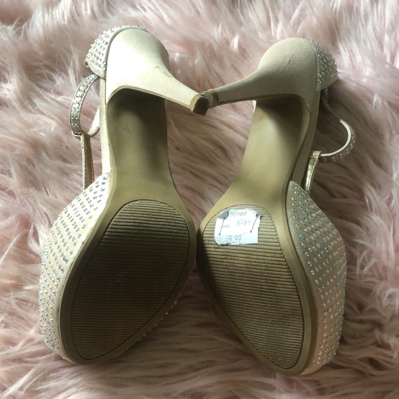 Steve Madden Maggie Rhinestone Diamond platform Heels - Picture 4 of 6